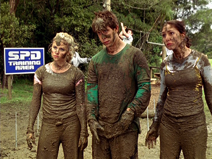 Power Rangers - 13x03 - Confronted