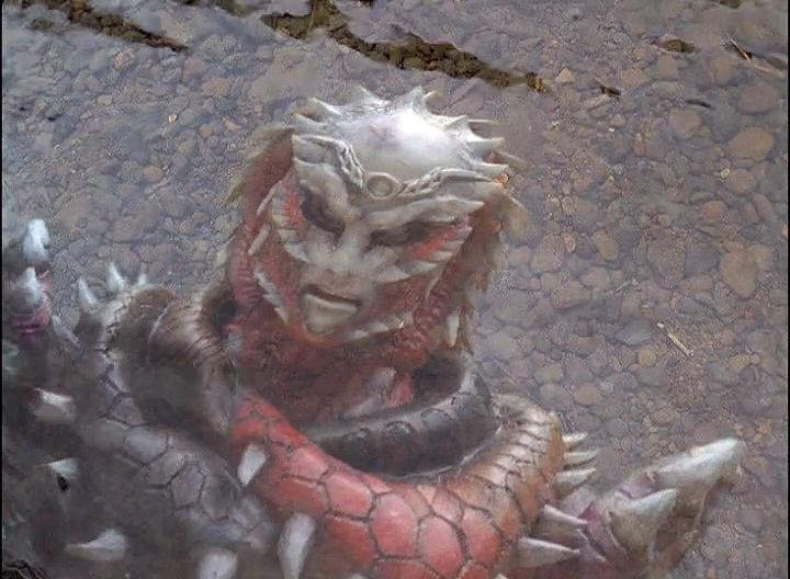 Power Rangers - 15x11 - Face to Face (1)