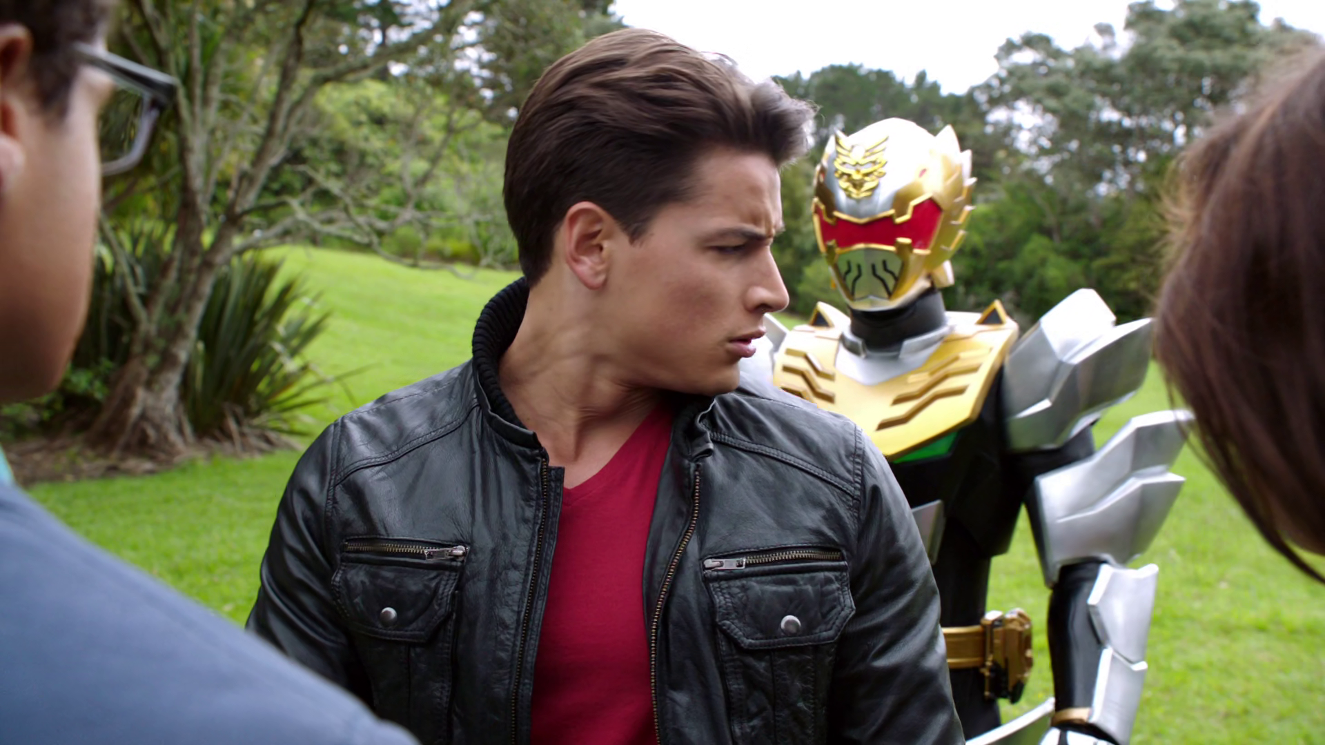 Power Rangers - 20x10 - Man And Machine