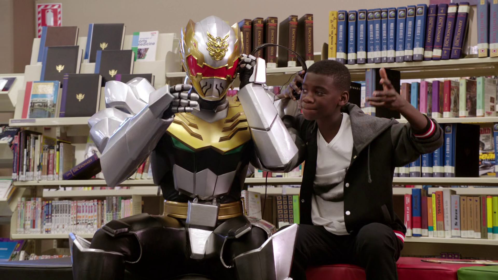 Power Rangers - 20x19 - The Human Condition