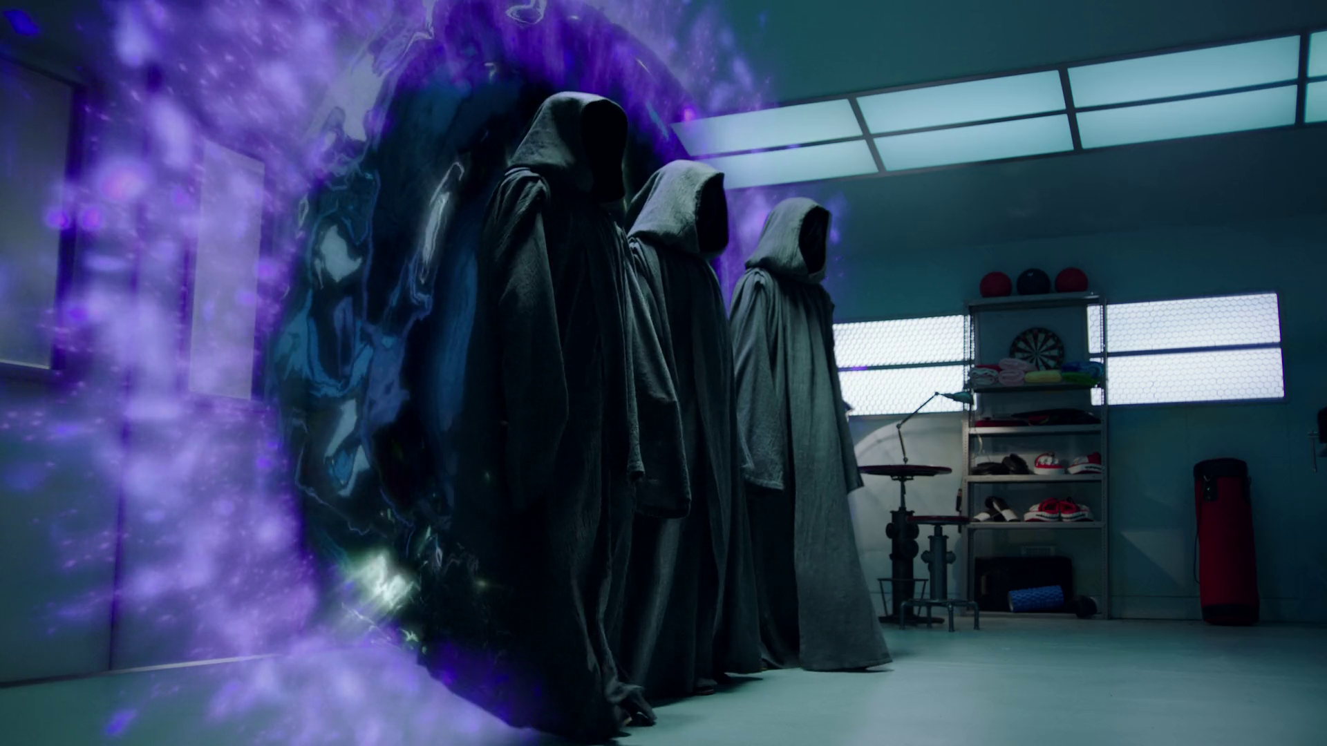 Power Rangers - 25x09 - Outfoxed